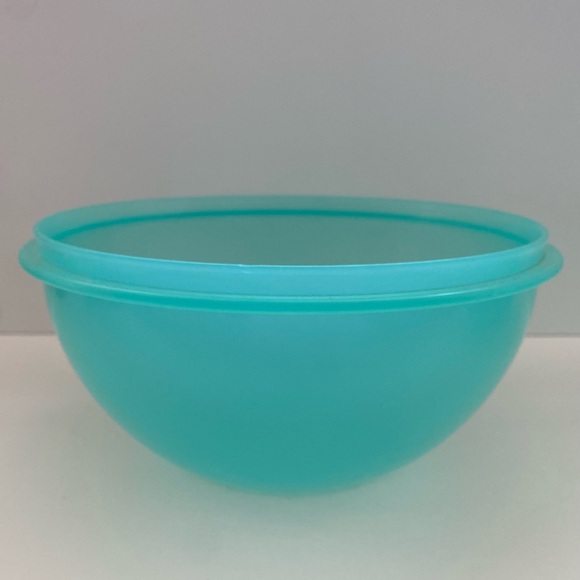 Tupperware Mixing Bowls - Picture 2 of 9